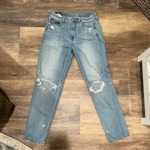 American Eagle Mom Jeans